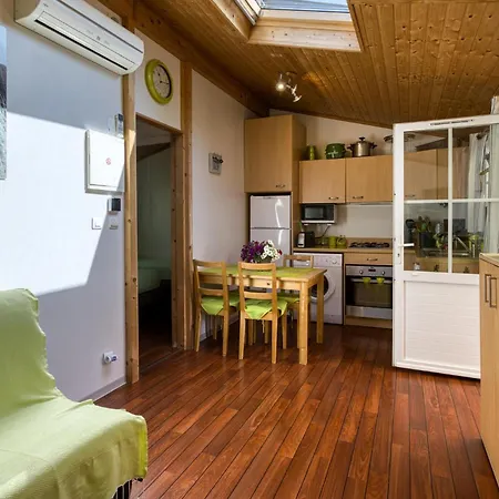Hébergement de vacances Charmante Maison Proche *